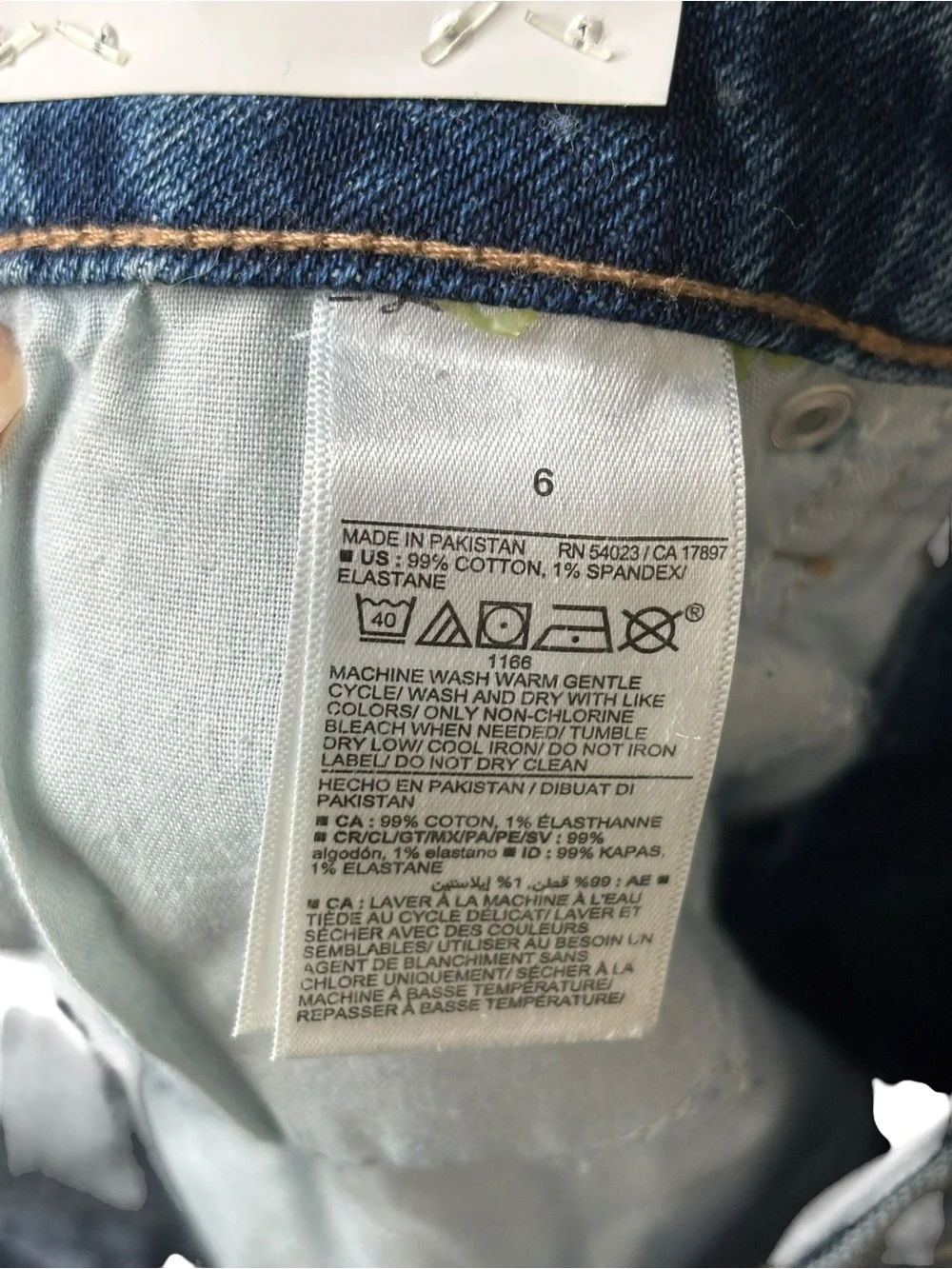 NWT Old Navy jeans O.G. straight leg distressed high rise ankle length size 6